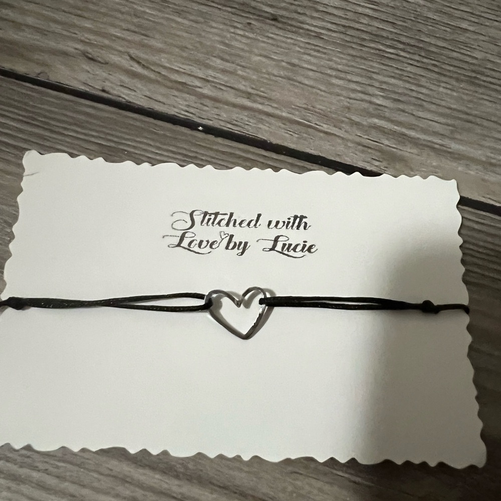 Heart bracelets - Picture 3 of 3